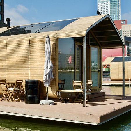 Villa Wikkelboat Nr1 At Floating Rotterdam Rijnhaven Exterior foto