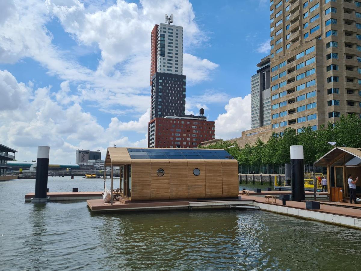 Villa Wikkelboat Nr1 At Floating Rotterdam Rijnhaven Exterior foto