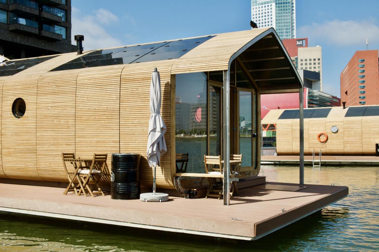 Villa Wikkelboat Nr1 At Floating Rotterdam Rijnhaven Exterior foto