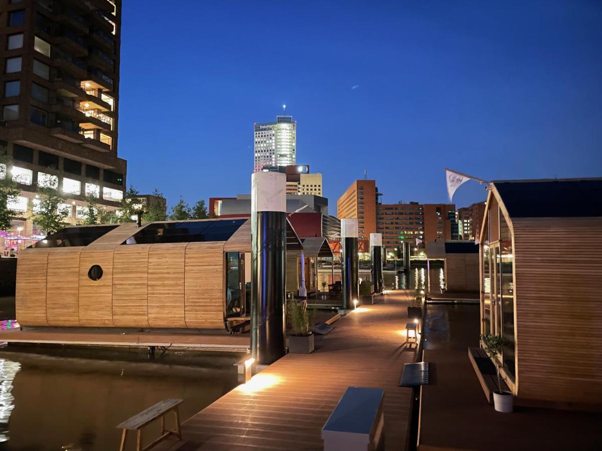 Villa Wikkelboat Nr1 At Floating Rotterdam Rijnhaven Exterior foto